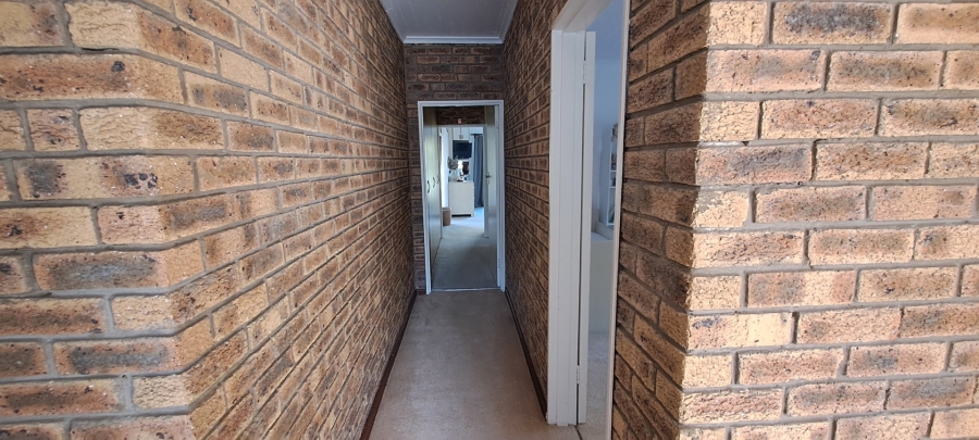 3 Bedroom Property for Sale in Groenvlei Western Cape